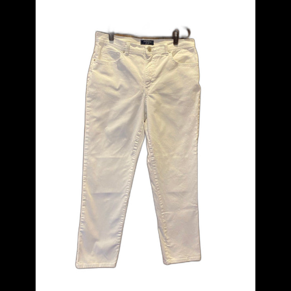 Charter Club Womens White Sz 12 “Classic Straight” Jeans w/slight Stretch Casual - Picture 1 of 12